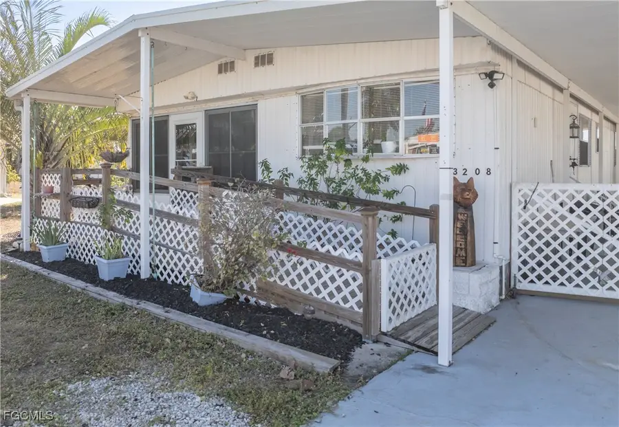 3208 Pluto Circle, North Fort Myers, FL 33903 - Image #2