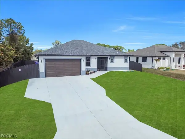 3016 6th Street W, Lehigh Acres, FL 33971