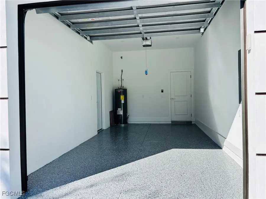 3010 45th Street Sw, Lehigh Acres, FL 33976 - Image #3