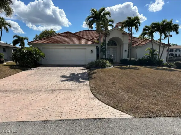 2002 SE 28th Street, Cape Coral, FL 33904