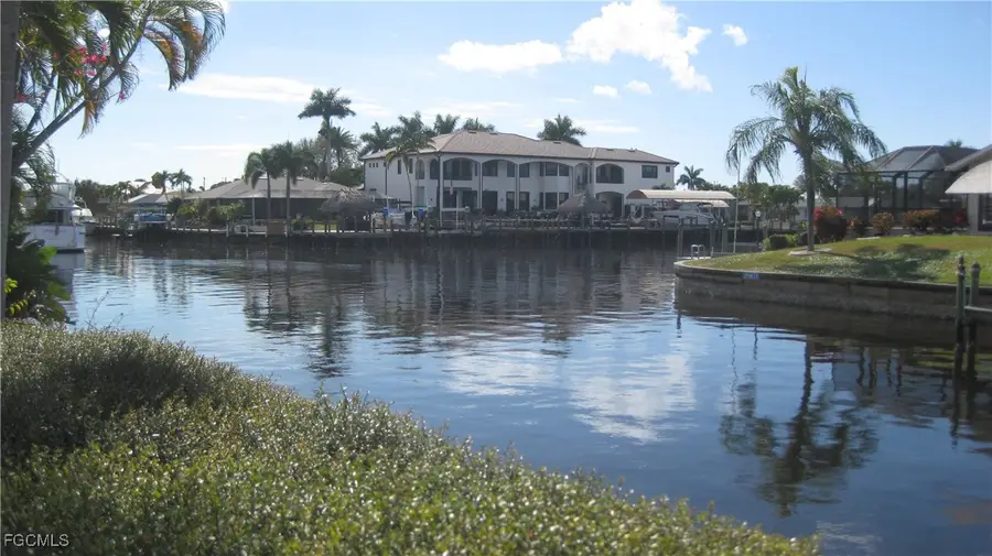 2002 SE 28th Street, Cape Coral, FL 33904 - Image #2