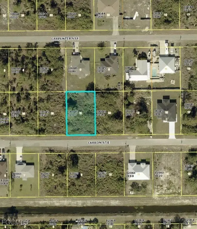 861 Carbon Street E, Lehigh Acres, FL 33974 - Image #1