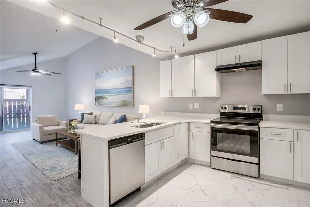 6406 Royal Woods Drive, Fort Myers, FL 33908 - Image #1