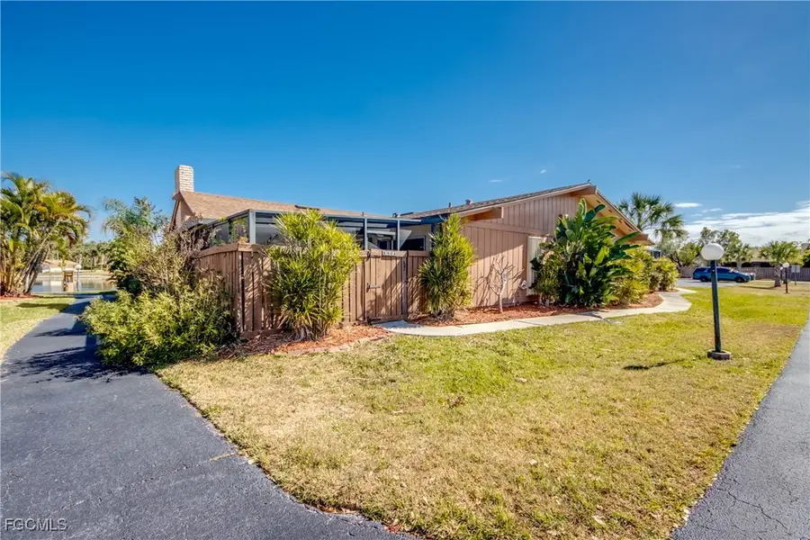 6406 Royal Woods Drive, Fort Myers, FL 33908 - Image #3