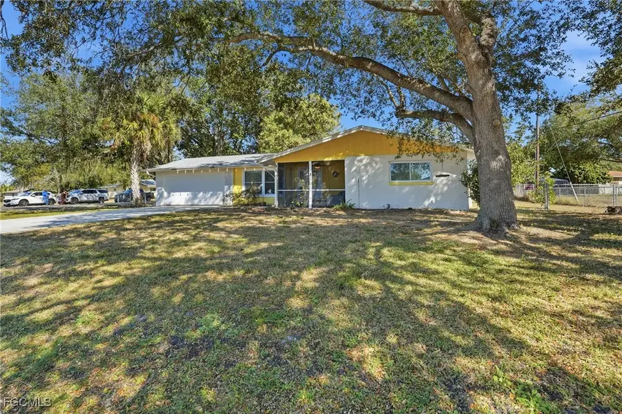 2230 Poinciana Boulevard, Fort Myers, FL 33905 - Image #2