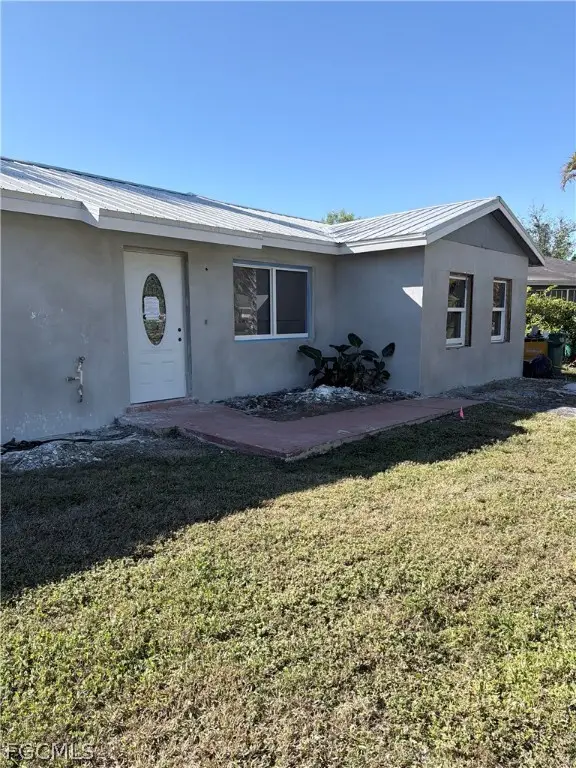 3000 Poinciana Drive, Naples, FL 34105 - Image #1