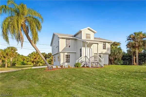 260 13th Street Sw, Naples, FL 34117