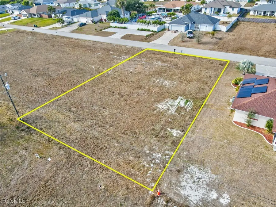 1827 NE 17th Place, Cape Coral, FL 33909 - #3