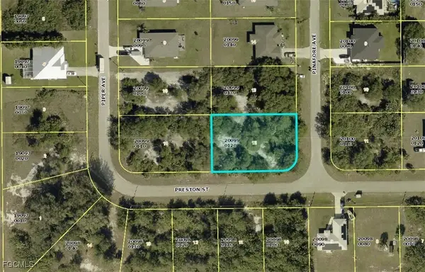 434 Pinafore Avenue, Lehigh Acres, FL 33974