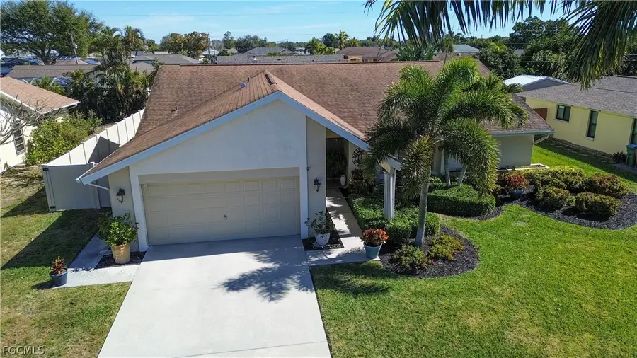 611 SE 20th Place, Cape Coral, FL 33990 - Image #2