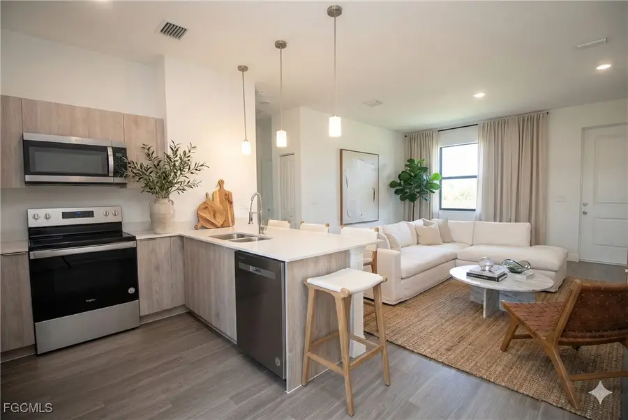 8050 Sherwood Circle, Labelle, FL 33935 - #3