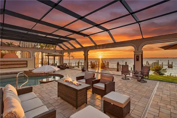 12782 Yacht Club Circle, Fort Myers, FL 33919