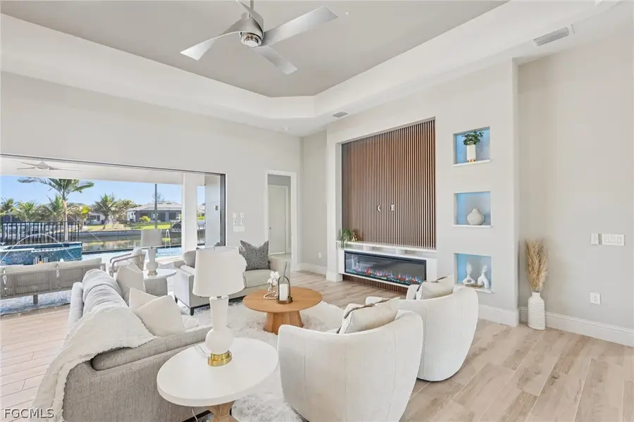 4127 Oasis Boulevard, Cape Coral, FL 33914 - Image #2