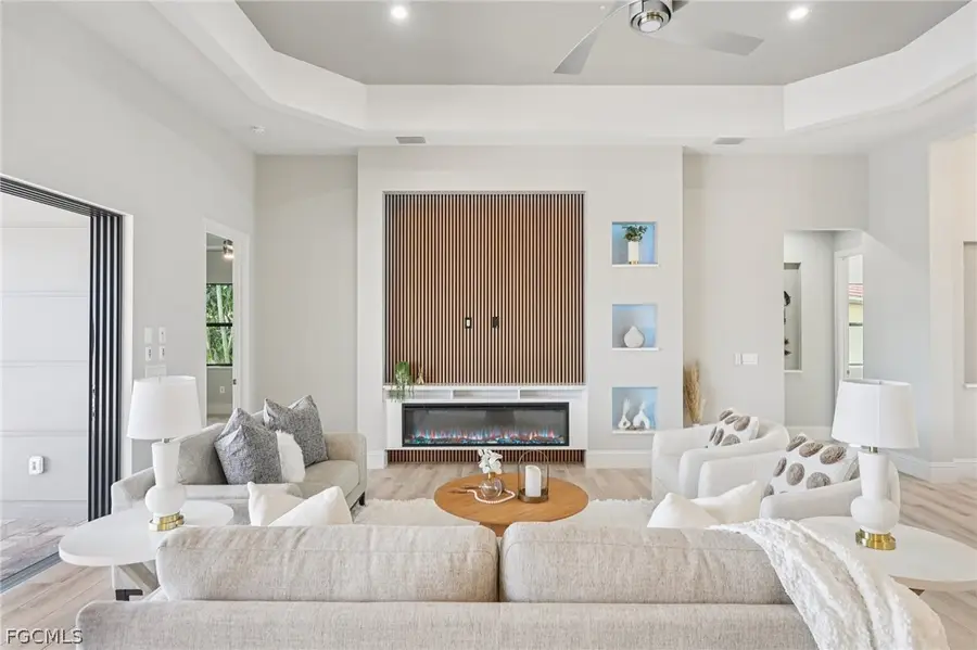 4127 Oasis Boulevard, Cape Coral, FL 33914 - Image #3