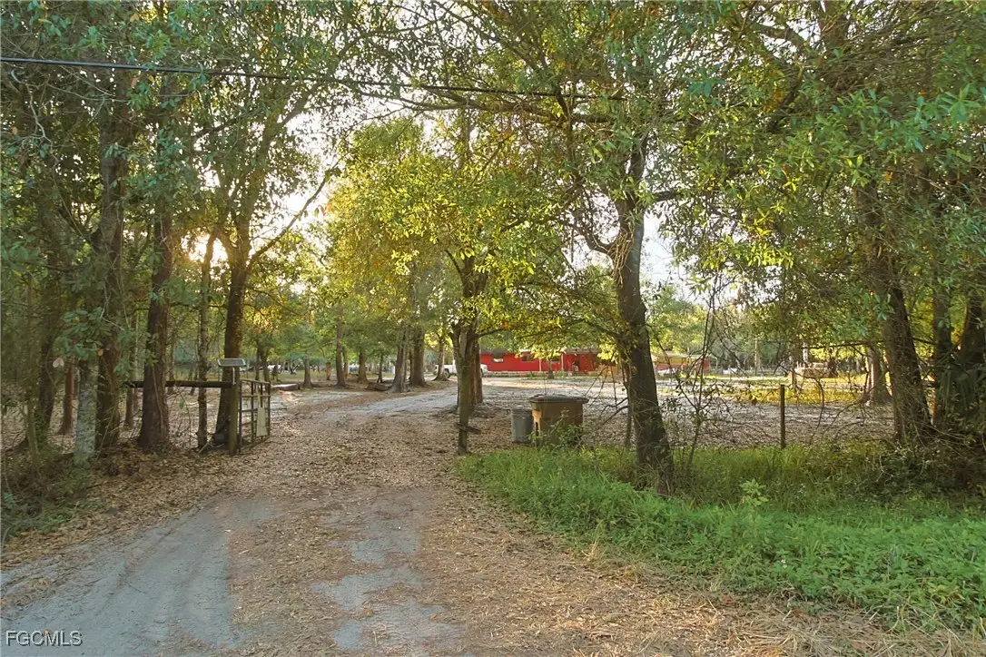 6850 Carmelita Drive, Fort Myers, FL 33905 - Image #1