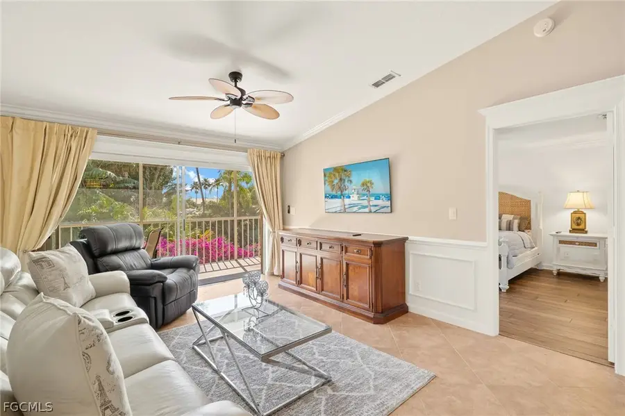 2202 Hidden Lake Drive #104, Naples, FL 34112 - Image #3