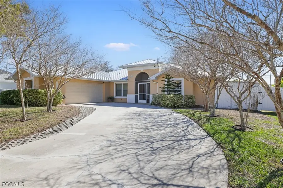 330 SW 19th Lane, Cape Coral, FL 33991 - Image #2