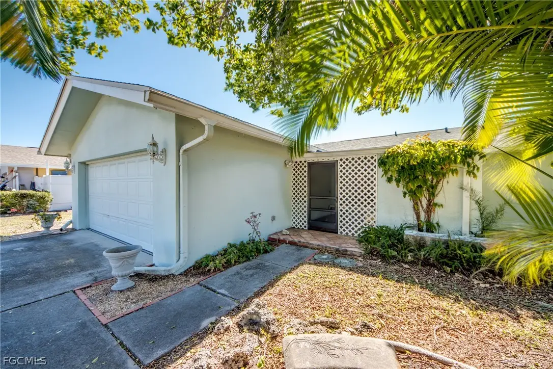 846 Xavier Avenue N, Fort Myers, FL 33919 - #1