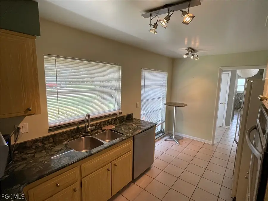 1040 SE 43rd Street, Cape Coral, FL 33904 - Image #3