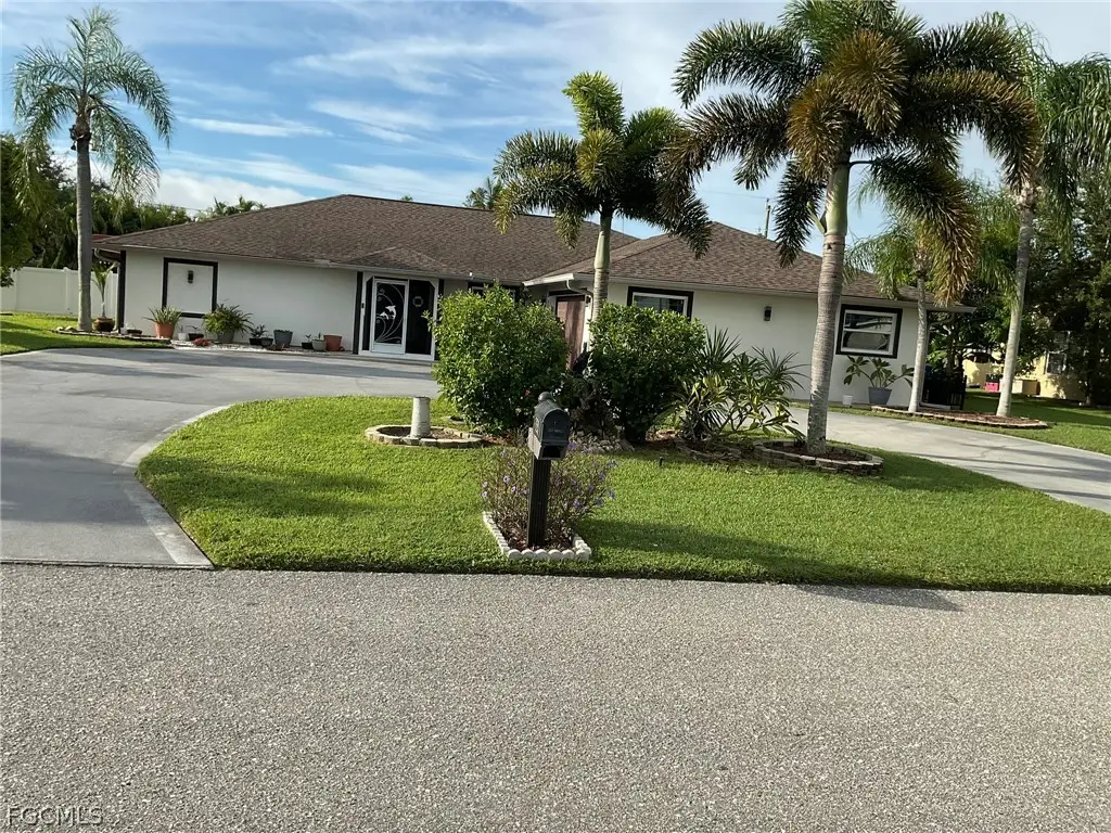 320 SE 28th Terrace, Cape Coral, FL 33904 - Image #1