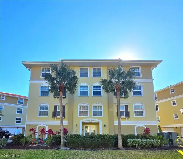 10061 Lake Cove Drive #302, Fort Myers, FL 33908