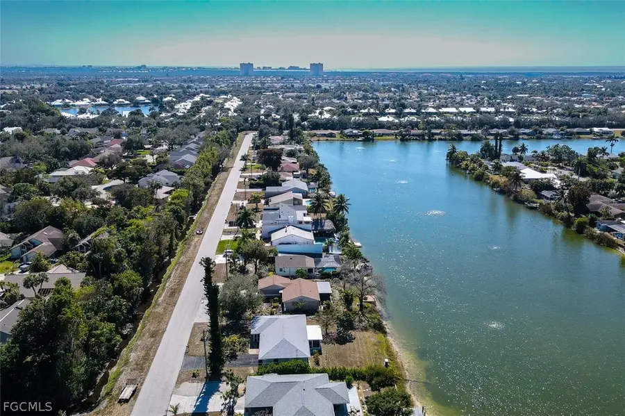 15690 Lake Candlewood Drive, Fort Myers, FL 33908 - #2