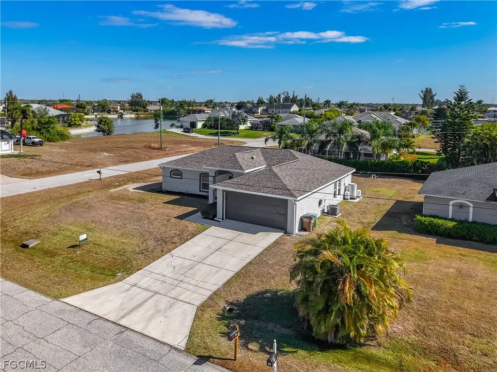 1723 NE 2nd Place, Cape Coral, FL 33909 - #1