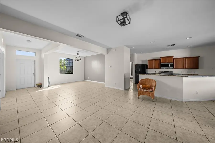 2210 SW 19th Avenue, Cape Coral, FL 33991 - #3