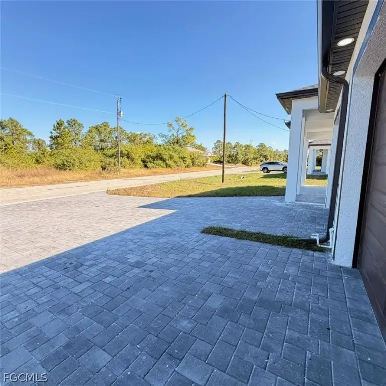 213-215 W 12th Street, Lehigh Acres, FL 33972 - #3