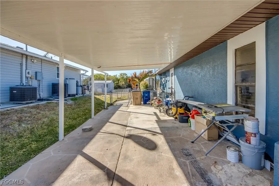 3015 8th Street Sw, Lehigh Acres, FL 33976 - Image #3