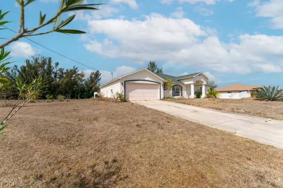 1240 NW 22nd Place, Cape Coral, FL 33993 - #3