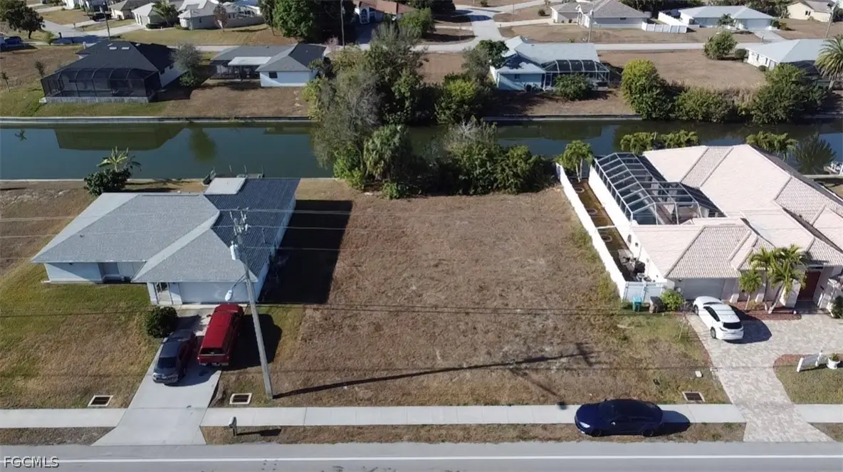 312 Nicholas Parkway E, Cape Coral, FL 33990 - Image #1