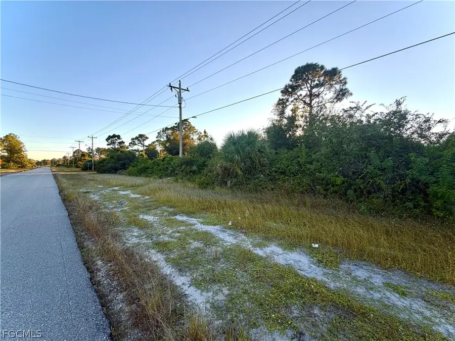426 Mcarthur Boulevard, Lehigh Acres, FL 33974 - Image #2