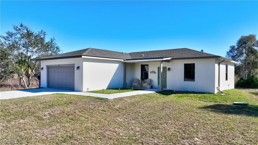 809 Bell Boulevard S, Lehigh Acres, FL 33974 - Image #2
