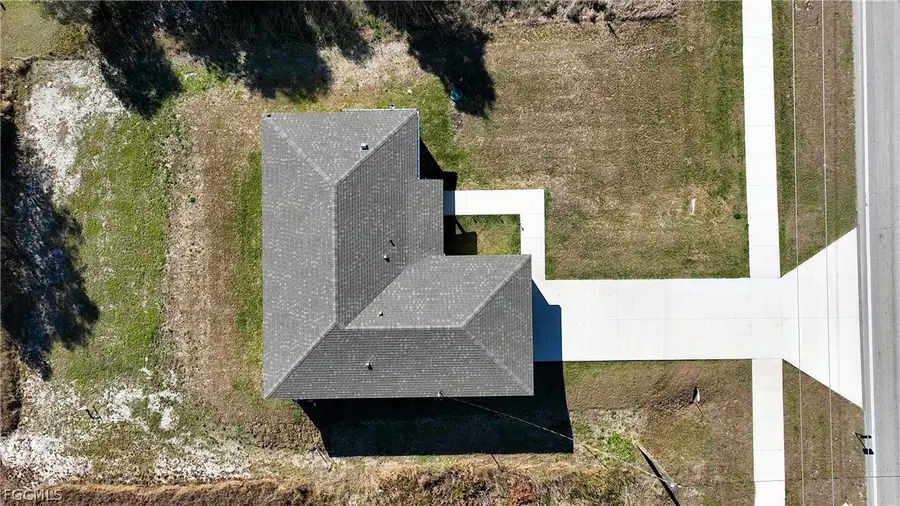 809 Bell Boulevard S, Lehigh Acres, FL 33974 - Image #3