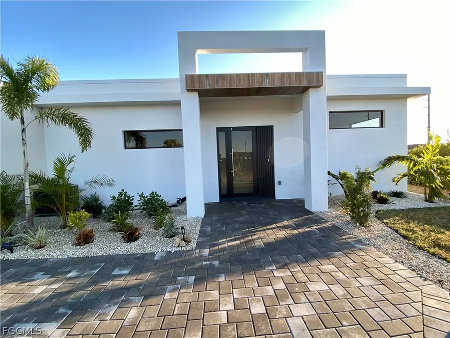 1506 SW 1st Street, Cape Coral, FL 33991 - Image #2