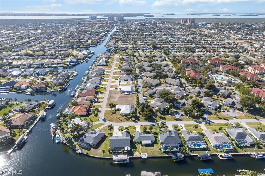 1409 SW 50th Street, Cape Coral, FL 33914 - #1