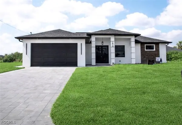 1015 Agnes Avenue, Lehigh Acres, FL 33971