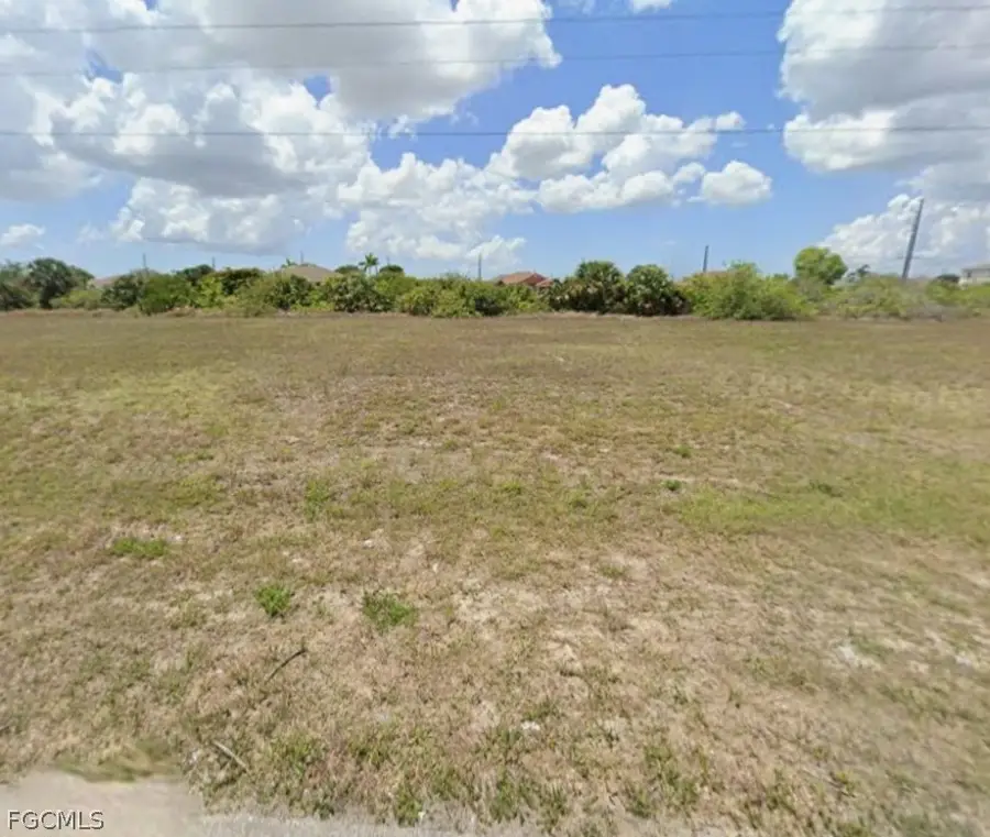 2618 NE 1st Place, Cape Coral, FL 33909 - #2