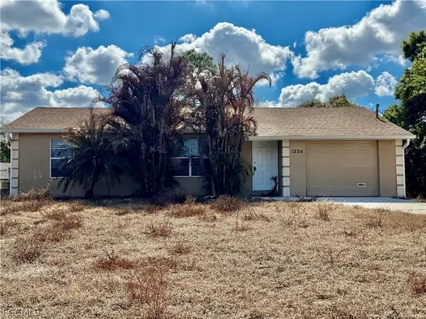 1224 Hamilton Avenue, Lehigh Acres, FL 33972