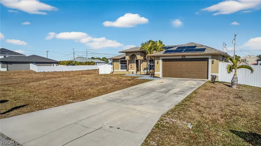 633 NW 16th Place, Cape Coral, FL 33993 - #2