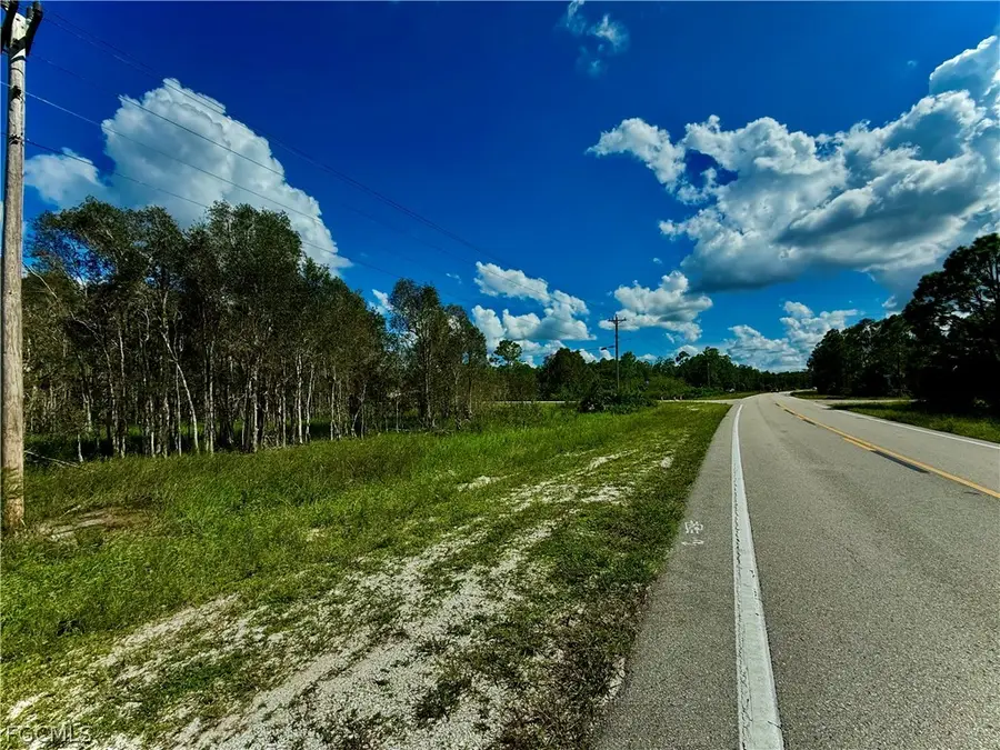 1005/1007 Homestead Road S, Lehigh Acres, FL 33974 - #2