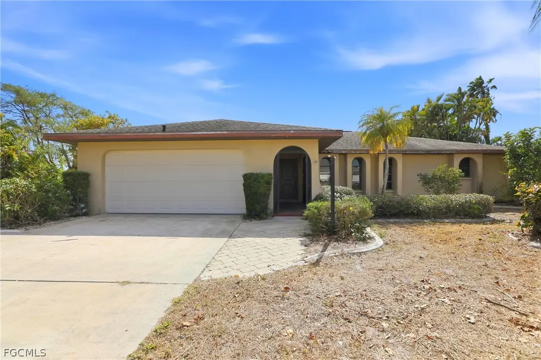 2216 SE 15th Terrace, Cape Coral, FL 33990 - #1