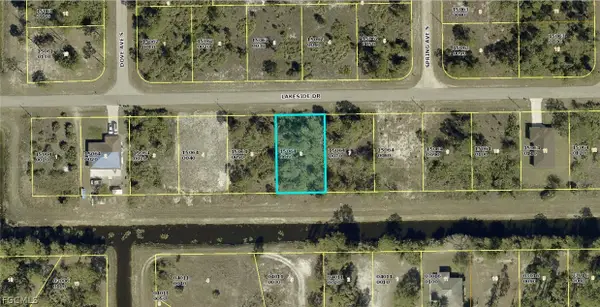 960 Lakeside Drive, Lehigh Acres, FL 33974