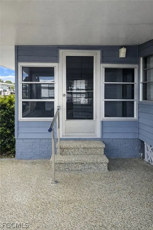 806 Homefolks St, North Fort Myers, FL 33917 - #3