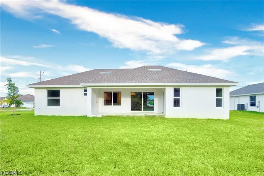 4610 SW 9th Place, Cape Coral, FL 33914 - #3