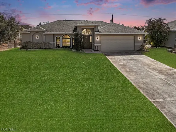 6371 Maytree Circle, Fort Myers, FL 33905