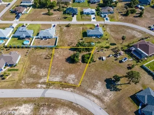 2106 NE 41st Street, Cape Coral, FL 33909 - #2