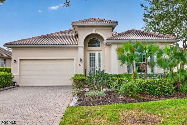 8923 Dartmoor Way, Fort Myers, FL 33908