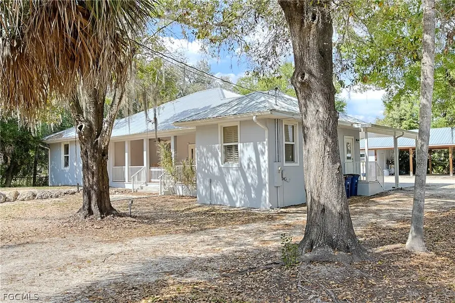 21531 Pearl Street, Alva, FL 33920 - #3